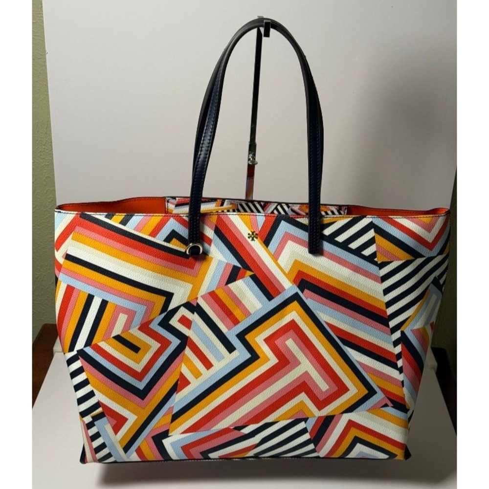 Tory Burch Kerrington Cut Out T Print Geometric Large Tote Bag Leather NEW